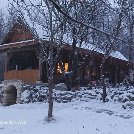 Casa vacanze Hidden Garden Kide Cluj-Napoca