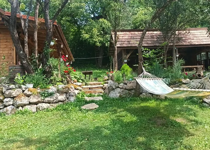 Hidden Garden Kide *